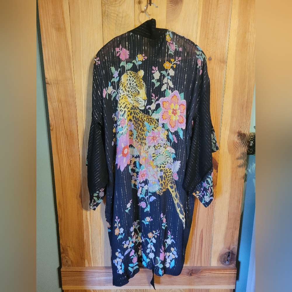 Spell Jimi Robe - Picture 2 of 10